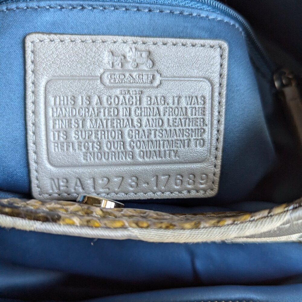 Vintage Coach A1273-17689 Madison OP Art Sateen Maggie Shoulder Bag Y2K Fashion - Picture 8 of 11